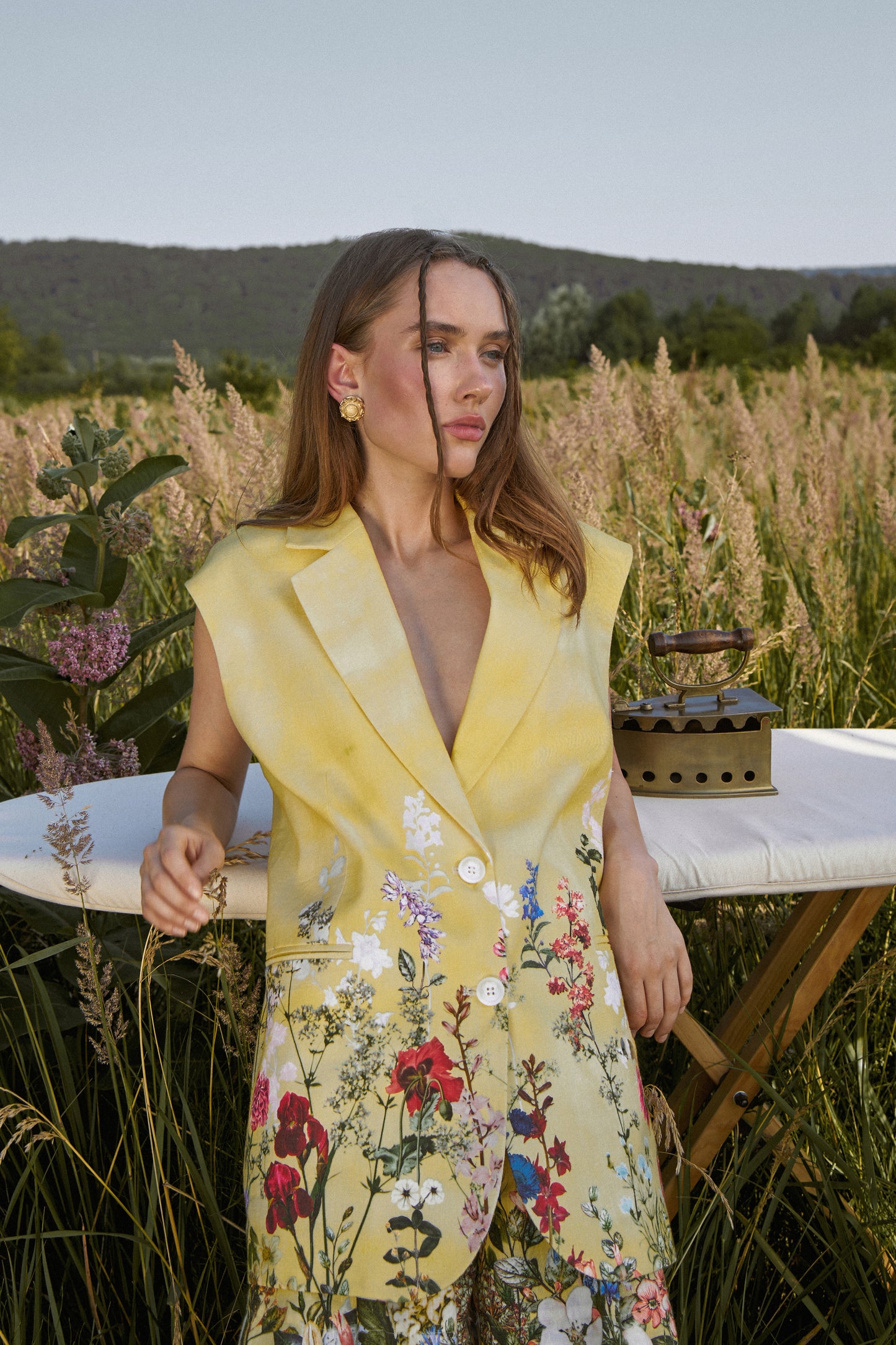 Жилет жовтий квітковий