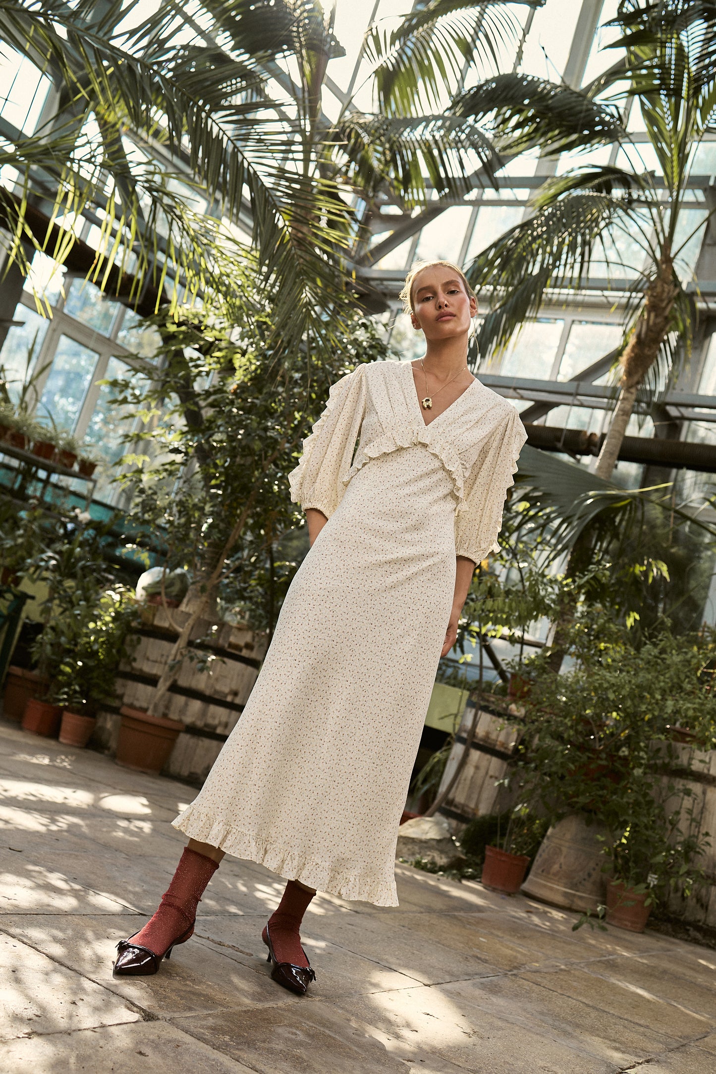 Dress Beige