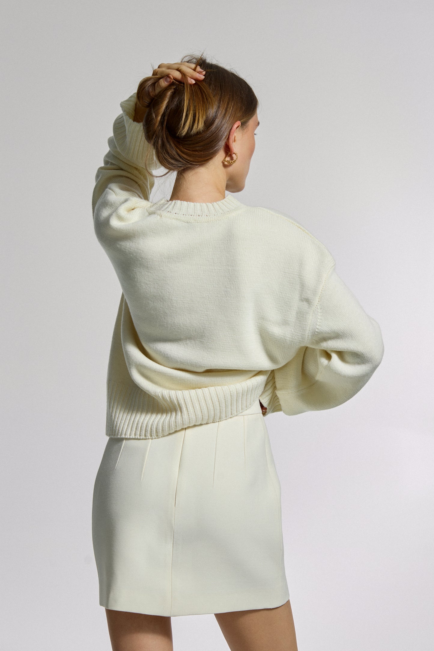 Молочна міні-спідниця