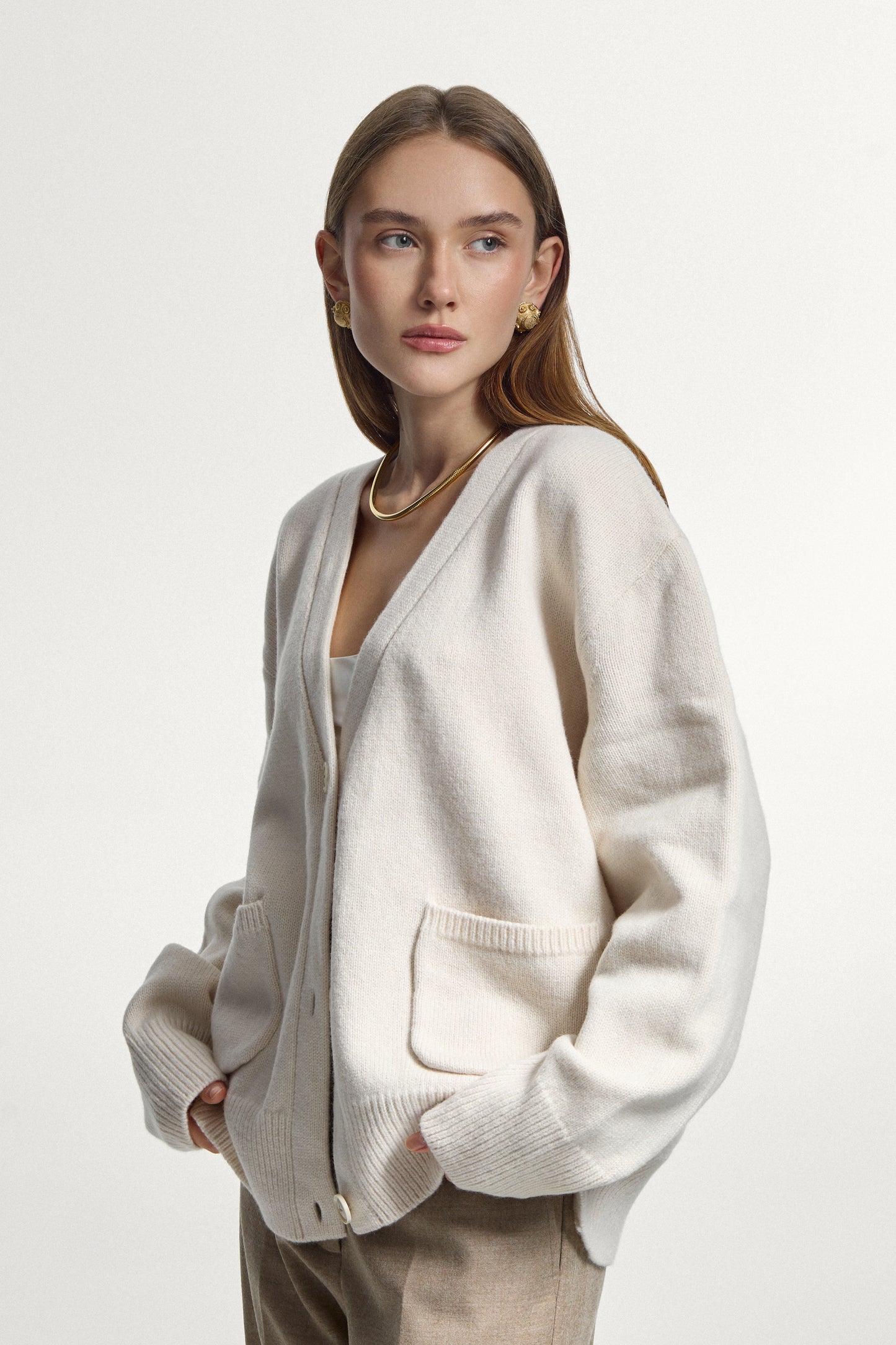 Milk Cardigan Mary