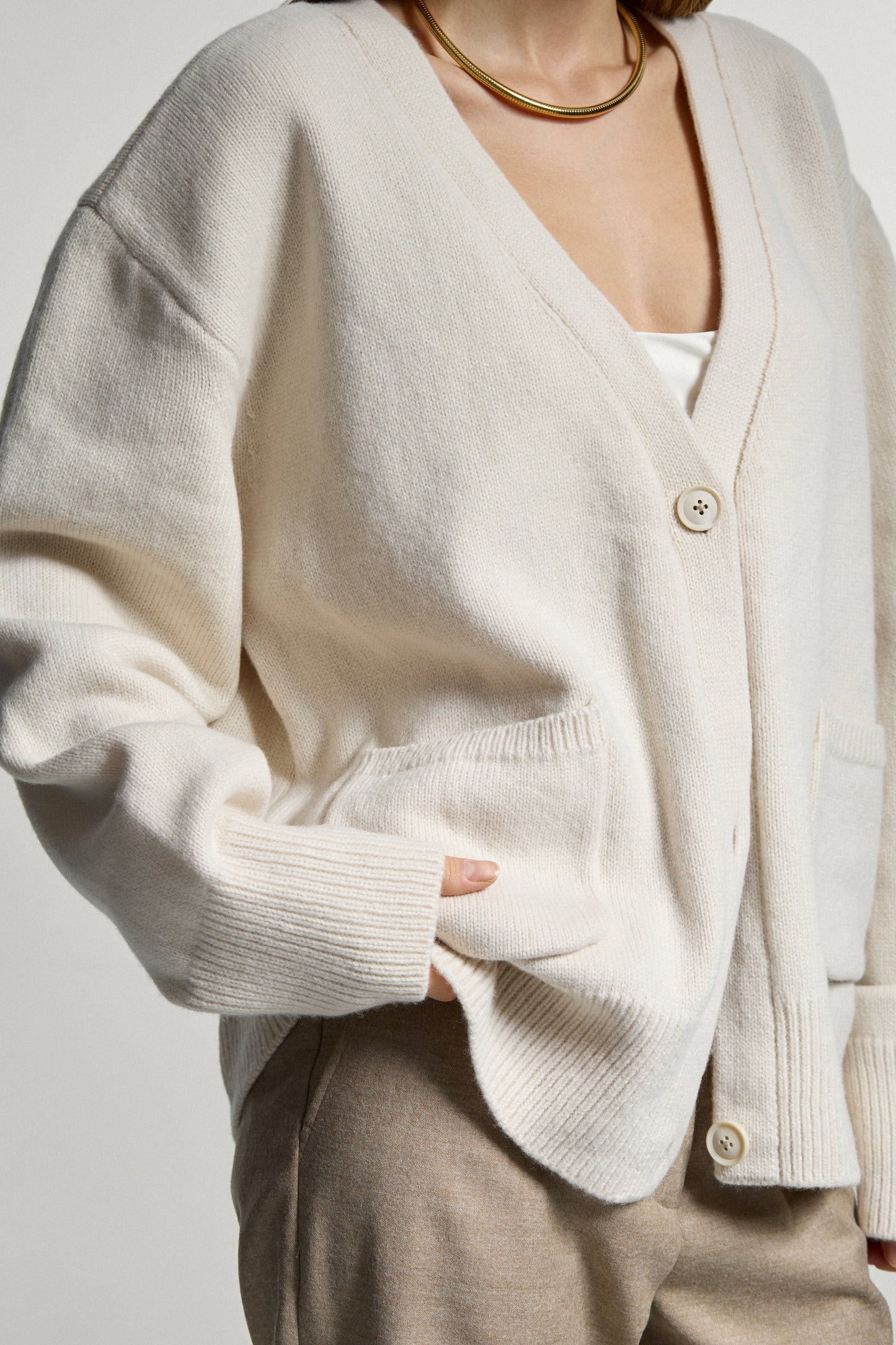 Milk Cardigan Mary