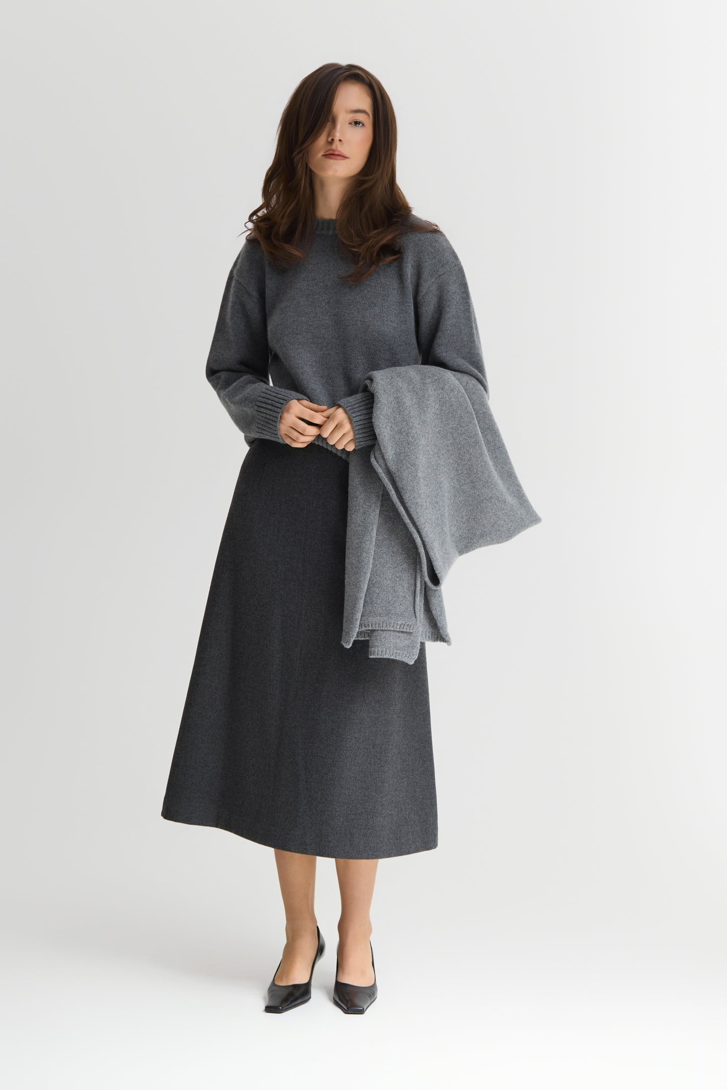 Светр сірий Jennifer