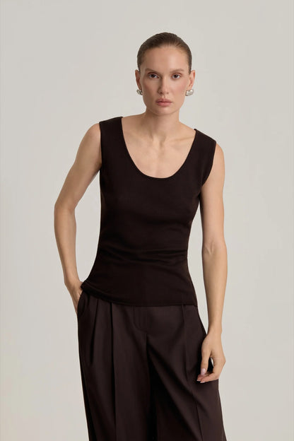 IVA Merino Wool Tank in Dark Brown