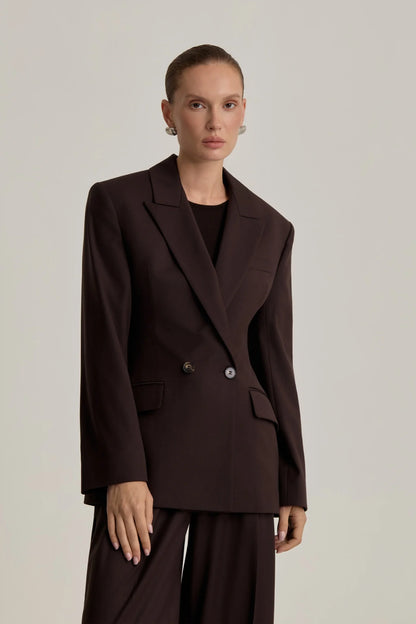 STELLA Fitted Jacket in Chocolate