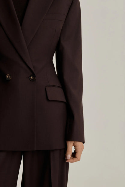 STELLA Fitted Jacket in Chocolate