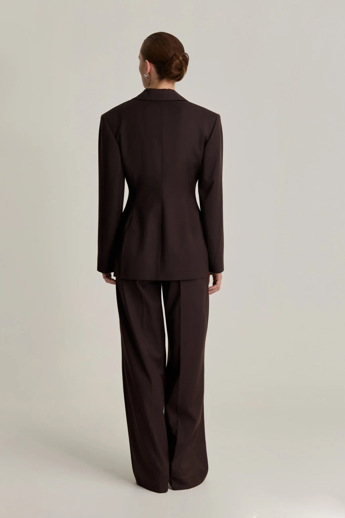 STELLA Fitted Jacket in Chocolate