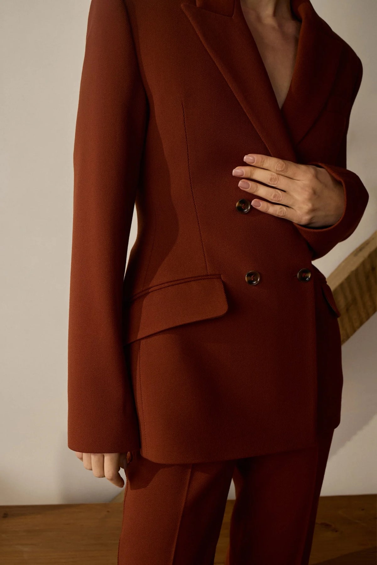 VERKHOVYNA Fitted Double-Breasted Jacket