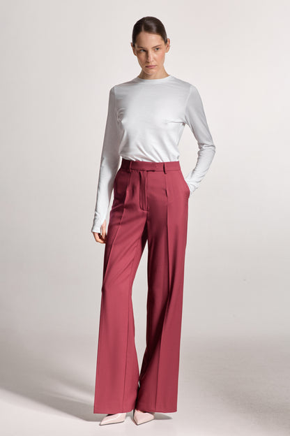 Білий лонгслів