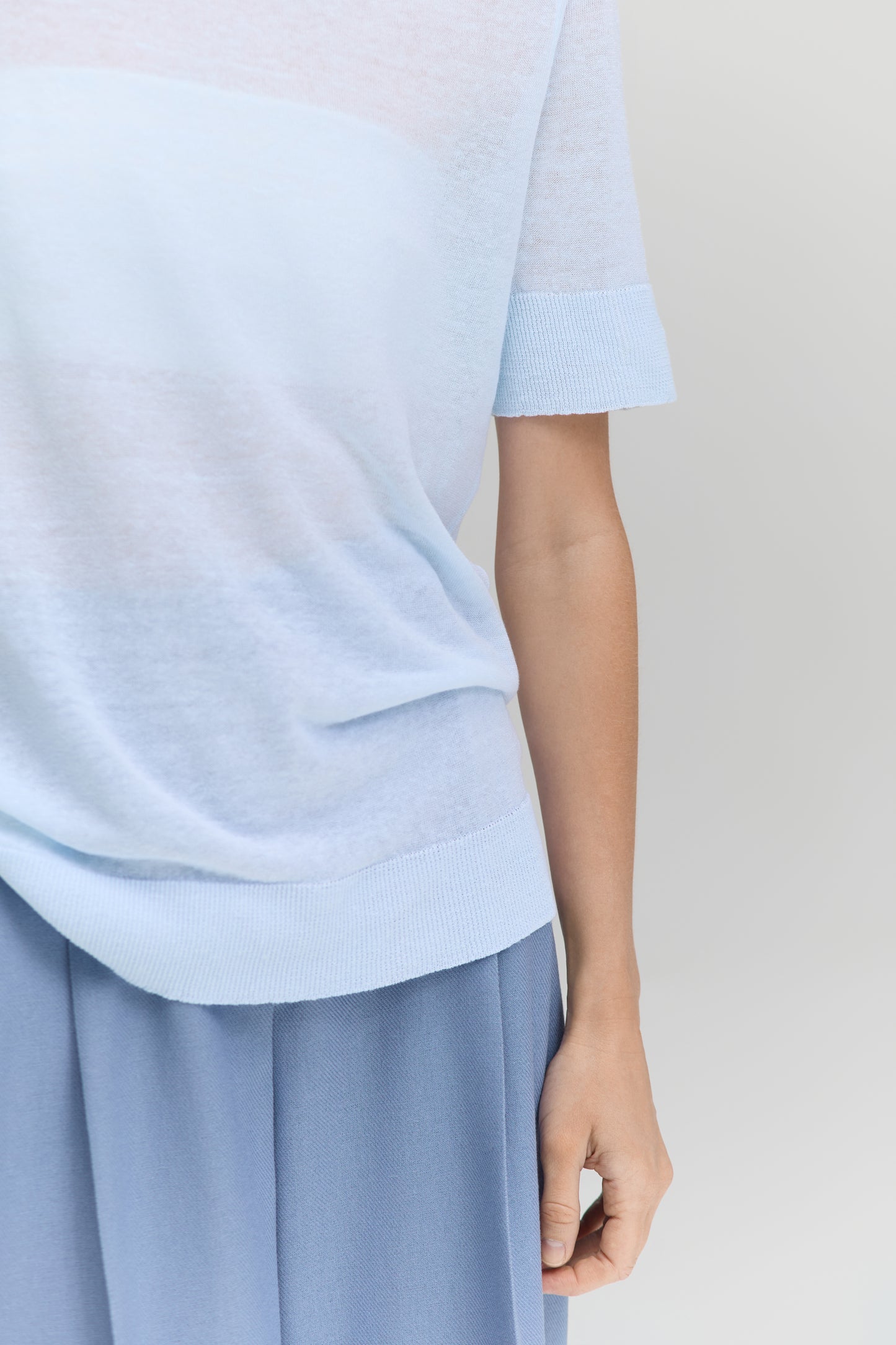 Linen Knit T-Shirt — Sky Blue