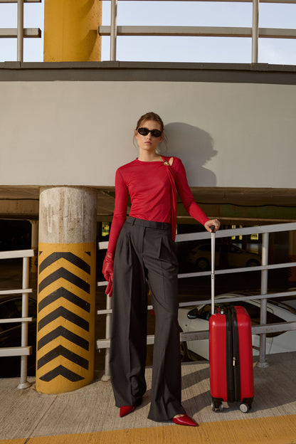 Червоний лонгслів