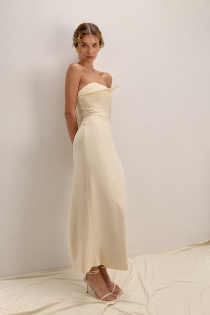 Сукня Sofia молочна міді