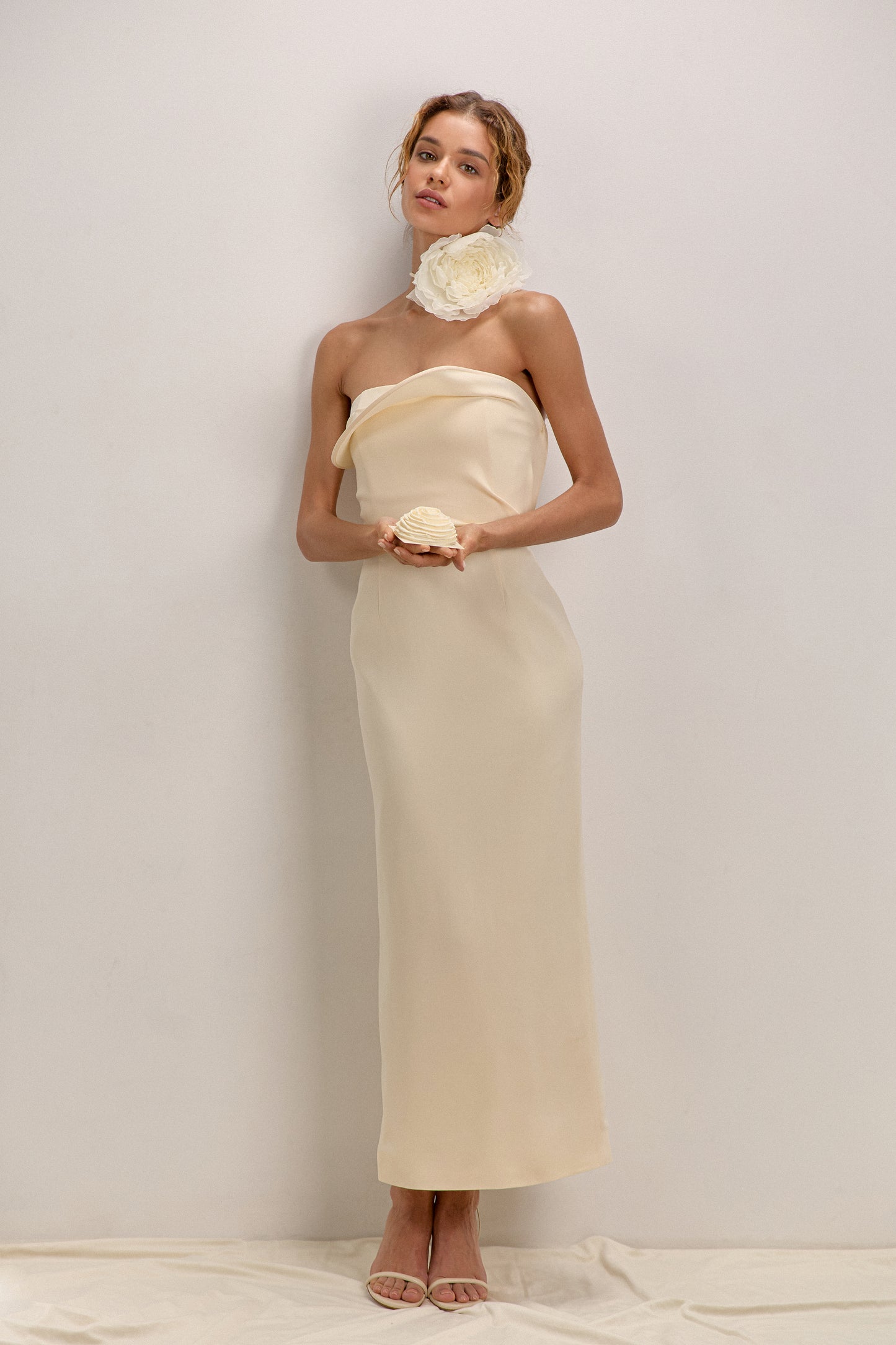 Сукня Sofia молочна міді