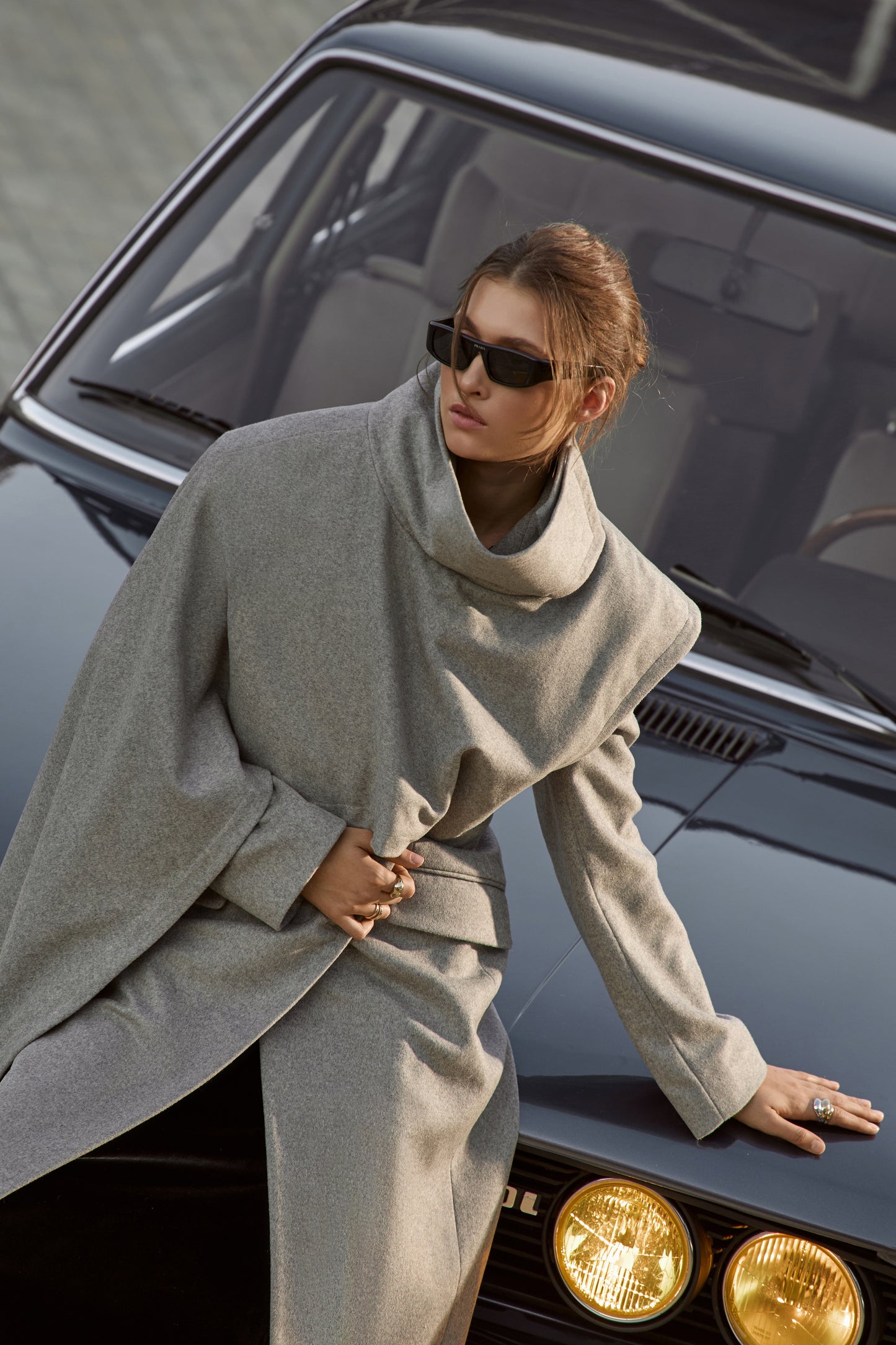 Louise grey fitted coat with cape