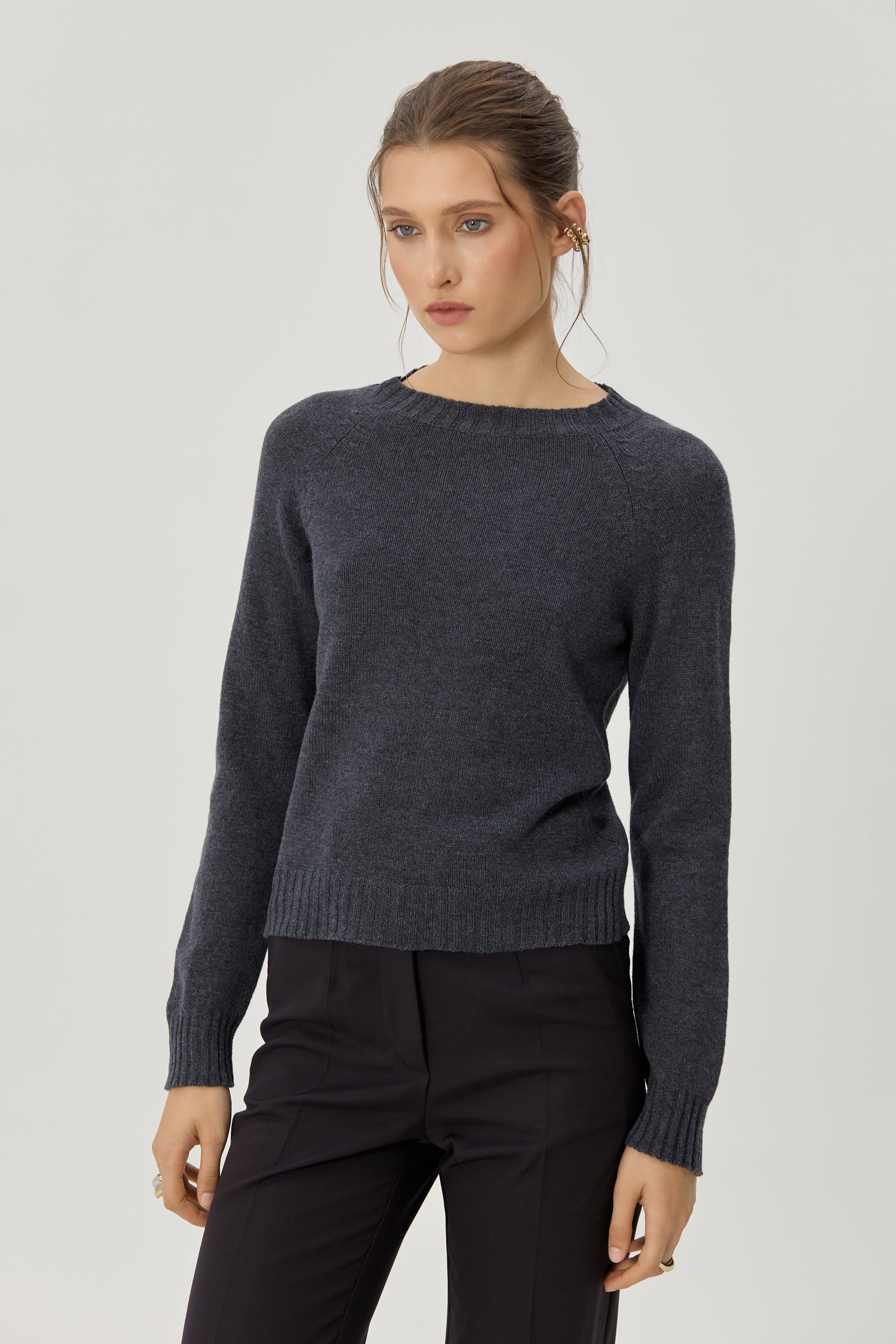 Graphite jumper