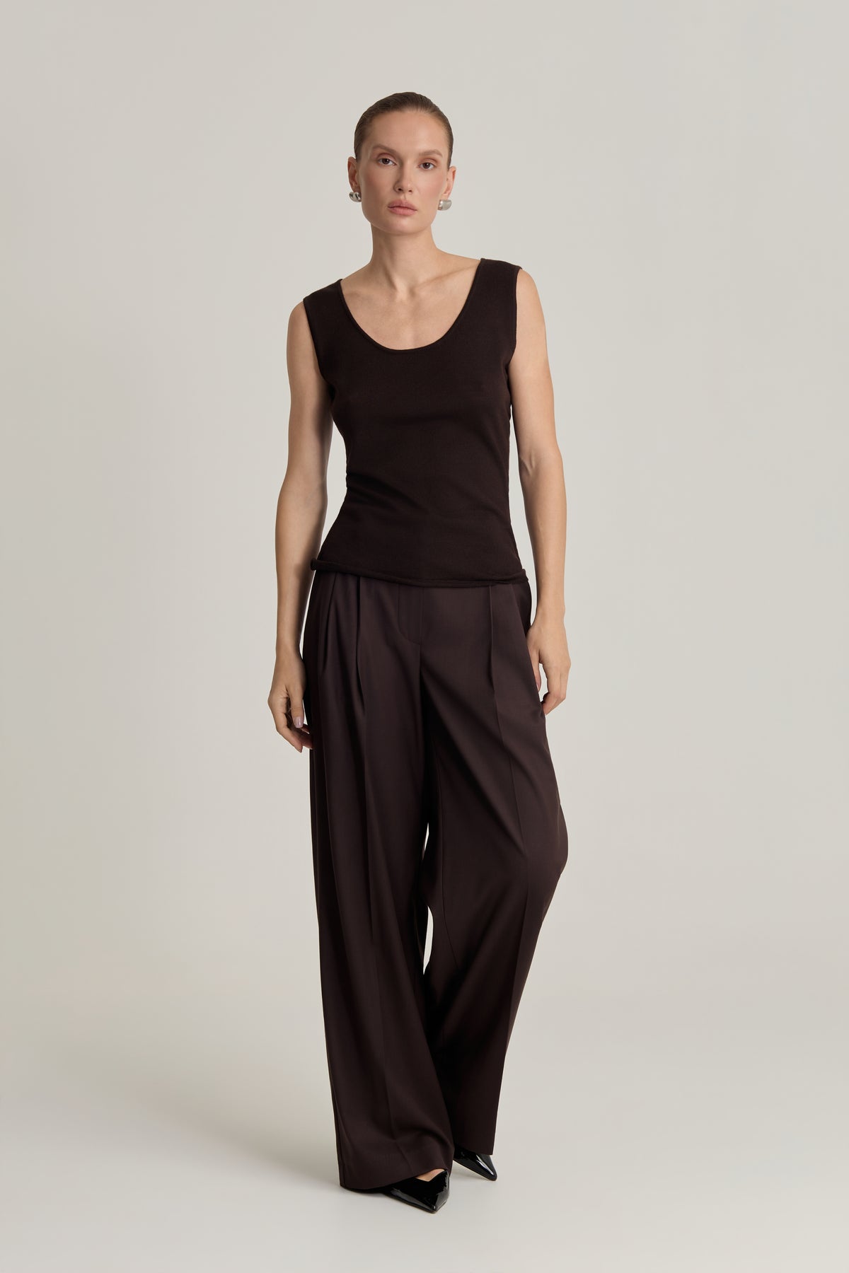 Klara Trousers Chocolate with Pleats