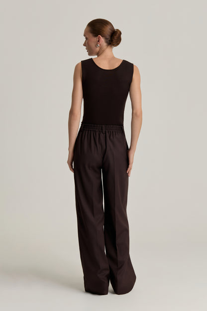 Klara Trousers Chocolate with Pleats