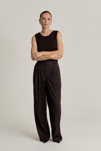 Klara Trousers Chocolate with Pleats