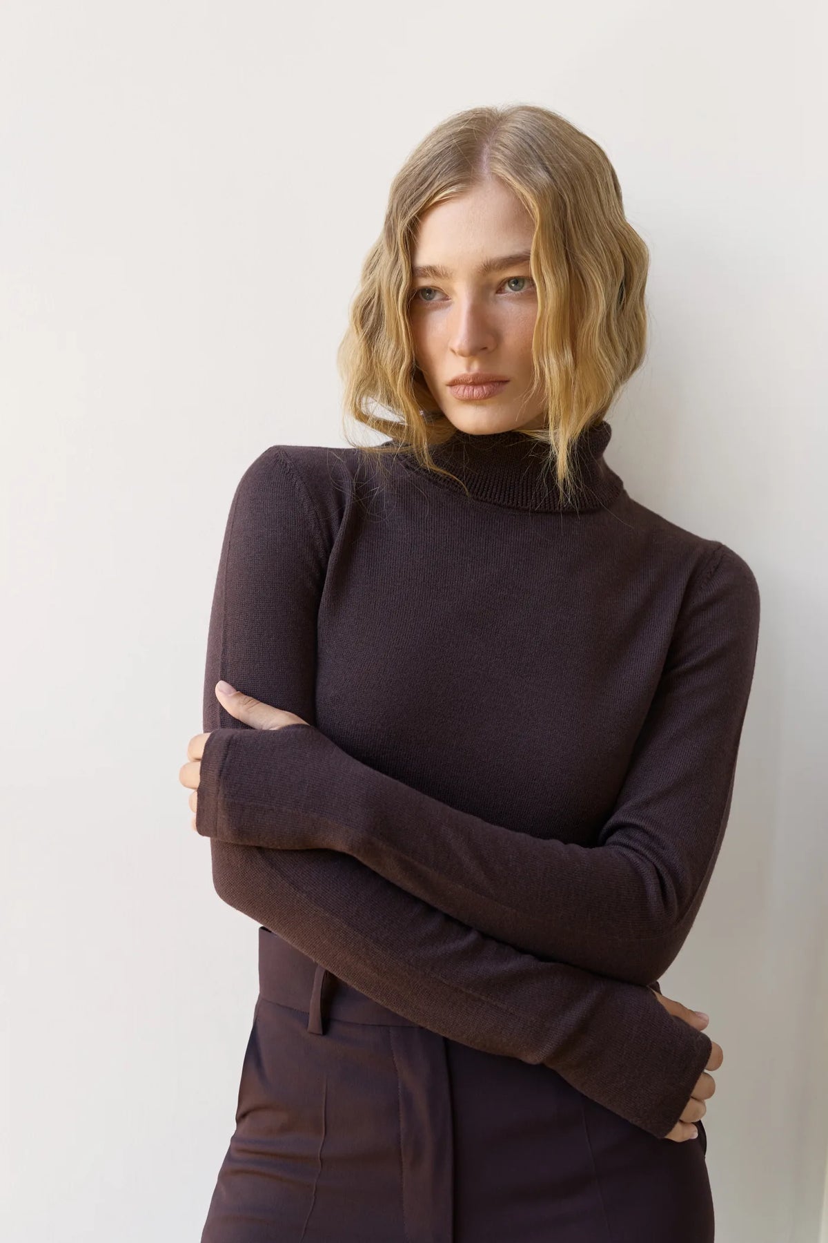 Prunelle sweater with a neck