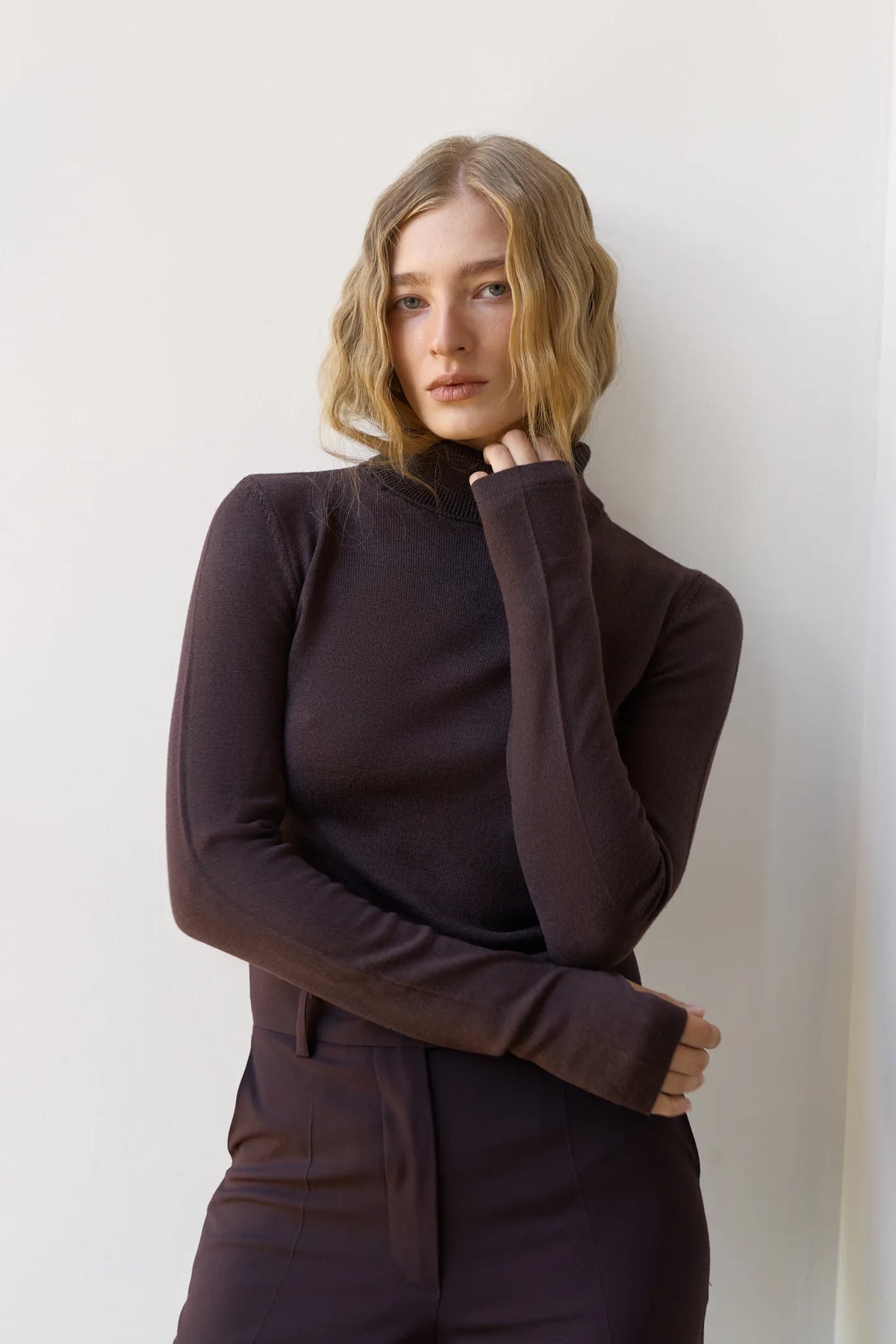 Prunelle sweater with a neck