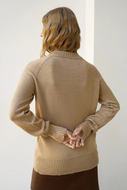 Prunelle sweater with a neck