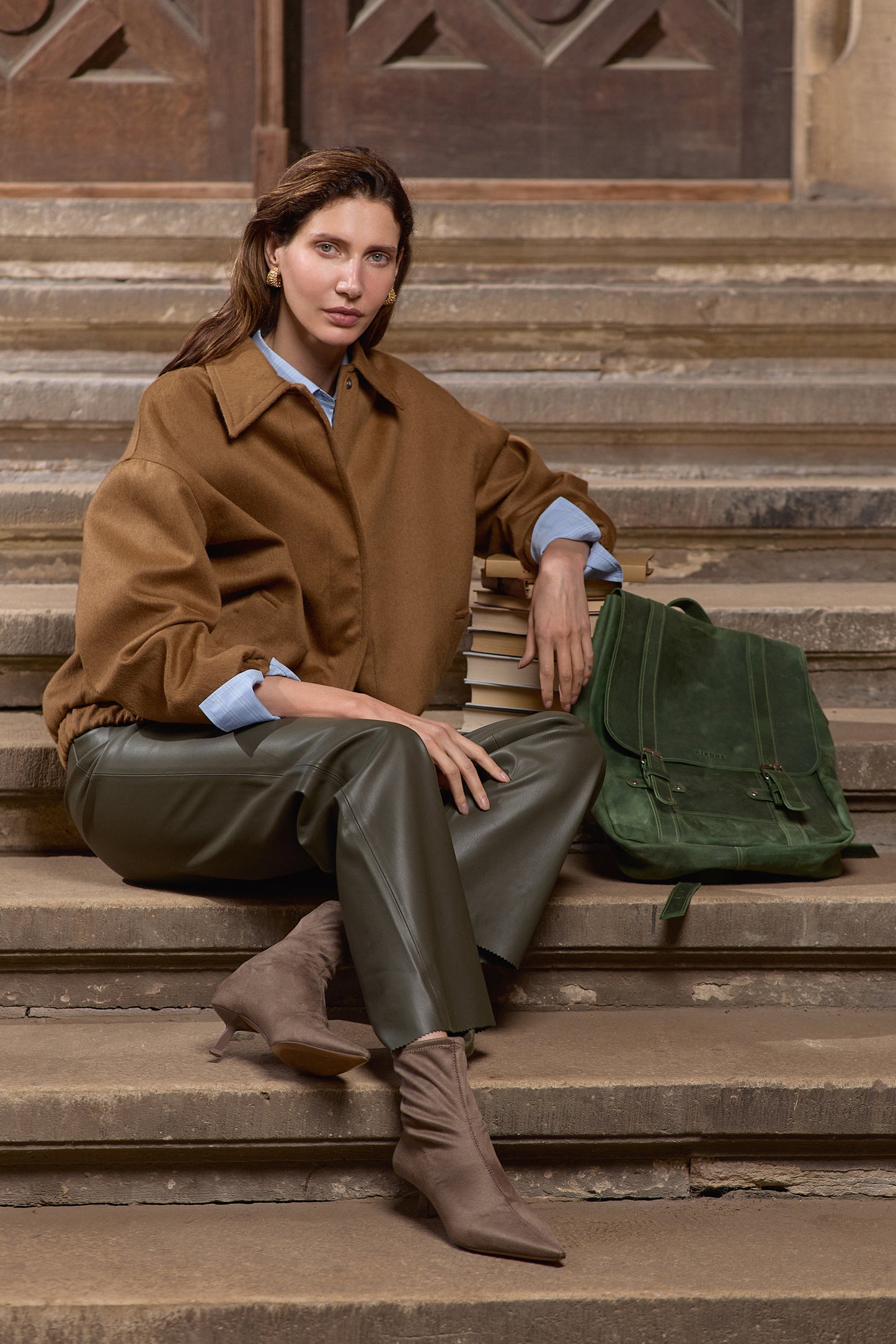 Бомбер гірчичний