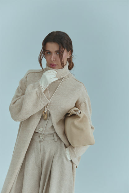 Бежевий кардиган з розрізом «Limited Capsule Collection»