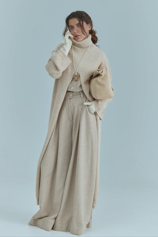 Бежевий кардиган з розрізом «Limited Capsule Collection»