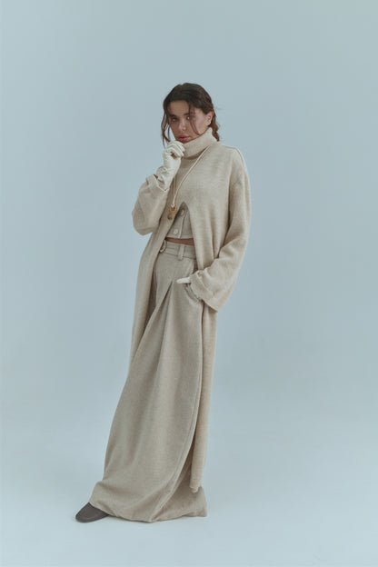 Бежевий кардиган з розрізом «Limited Capsule Collection»