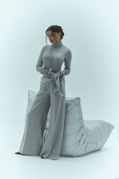 Сірий гольф «Limited Capsule Collection»