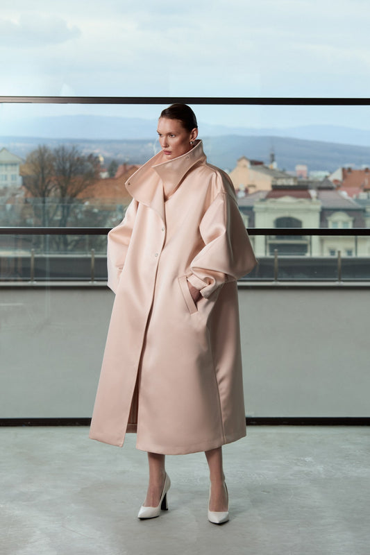 Тренч оверсайз у пудровому відтінку
