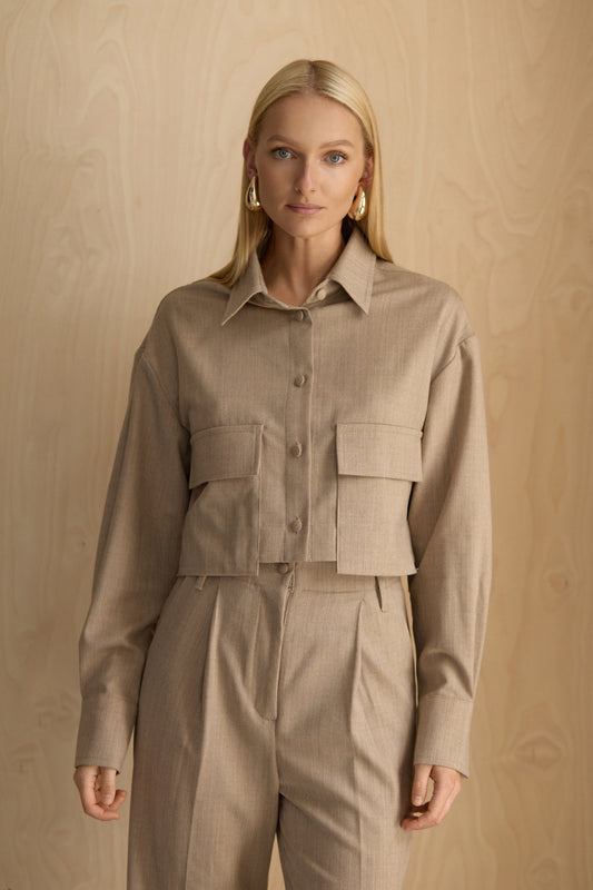 Taupe cropped shirt
